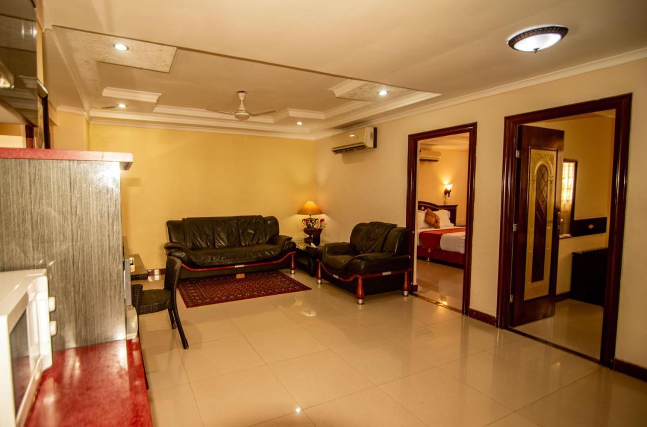 Urban Rose Hotel & Apartments Darüsselam Dış mekan fotoğraf