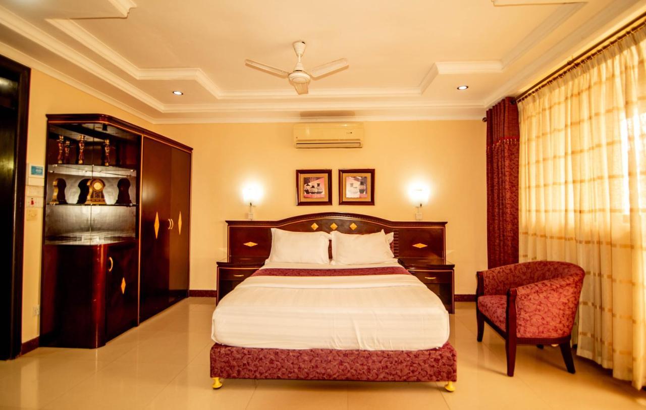 Urban Rose Hotel & Apartments Darüsselam Dış mekan fotoğraf