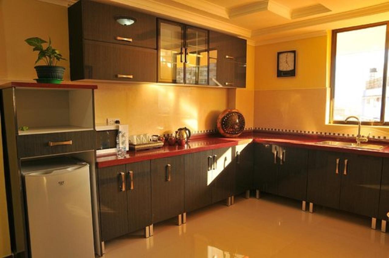 Urban Rose Hotel & Apartments Darüsselam Dış mekan fotoğraf